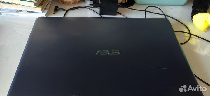 Ноутбук Asus