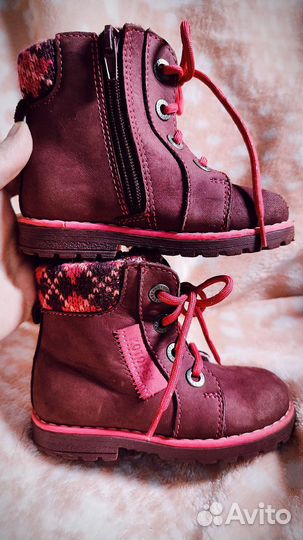 Ботинки для девочки