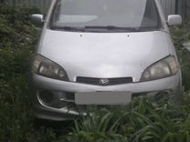 Daihatsu YRV 1.3 MT, 2002, битый, 450 000 км, с пробегом, цена 250 000 руб.