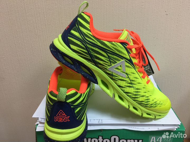 Кроссовки фирмы “peak “ mod E62117H