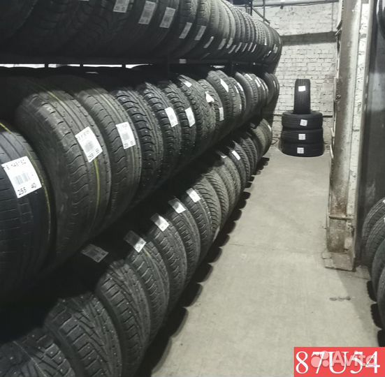 Kumho I'Zen KW23 225/60 R17 99P