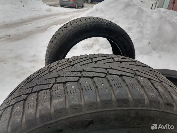 Nokian Tyres Hakkapeliitta 7 SUV 265/50 R20 111