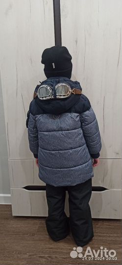 Зимняя куртка для мальчика gulliver 116 с очками