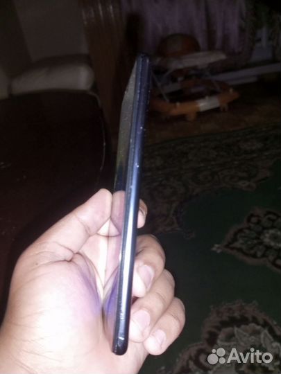 Samsung Galaxy A10, 2/32 ГБ