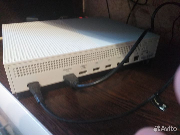 Игровая консоль xbox One s