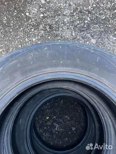 Kumho Solus SA01 Plus 205/65 R16