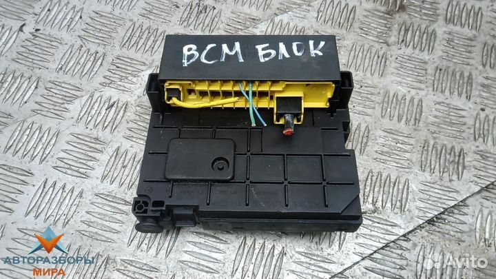 Блок управления BCM (Body Control Module) Peugeot