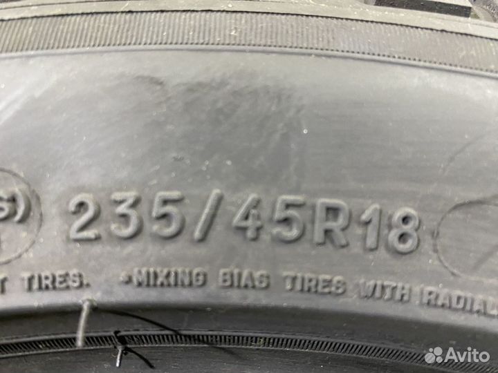 Michelin Pilot Alpin PA4 235/45 R18