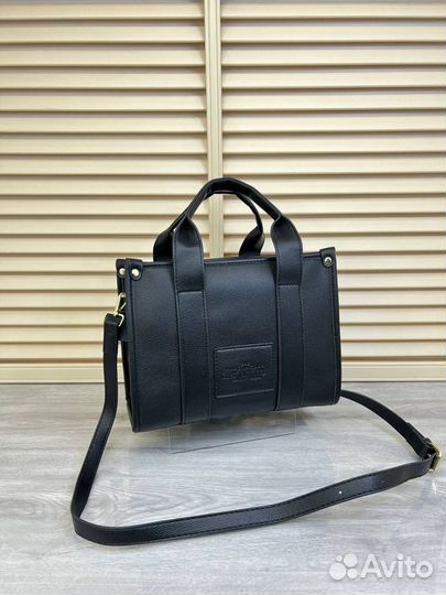 Сумка Marc Jacobs The Tote Bag черная