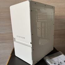 Корпус игровой mATX "Cryptone - GNU", белый