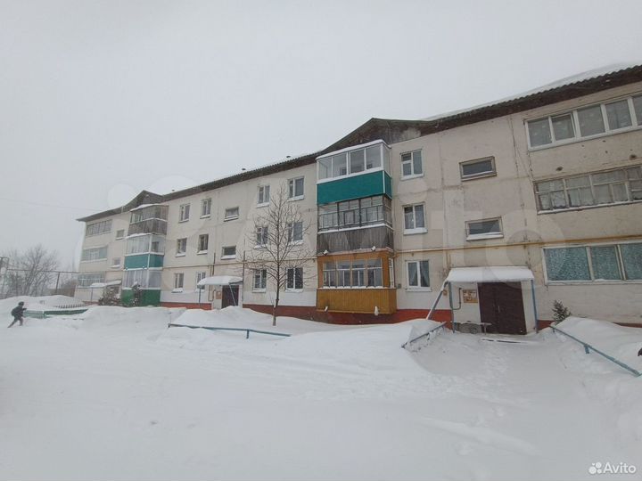 3-к. квартира, 60 м², 2/3 эт.