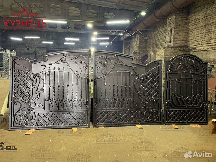 Откатные кованные ворота