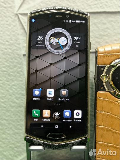 8848 Titanium M5 (6/256GB) три штуки