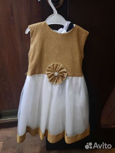 Нарядное платье для девочки