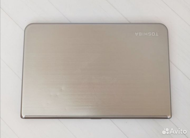 Для игр учебы работы toshiba satellite Ноутбук