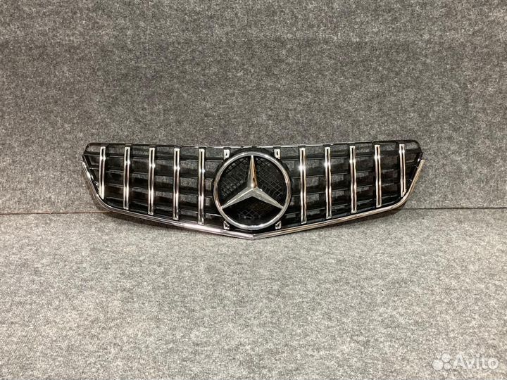 Решетка радиатора для Мерседес W 207 До рестайлинг