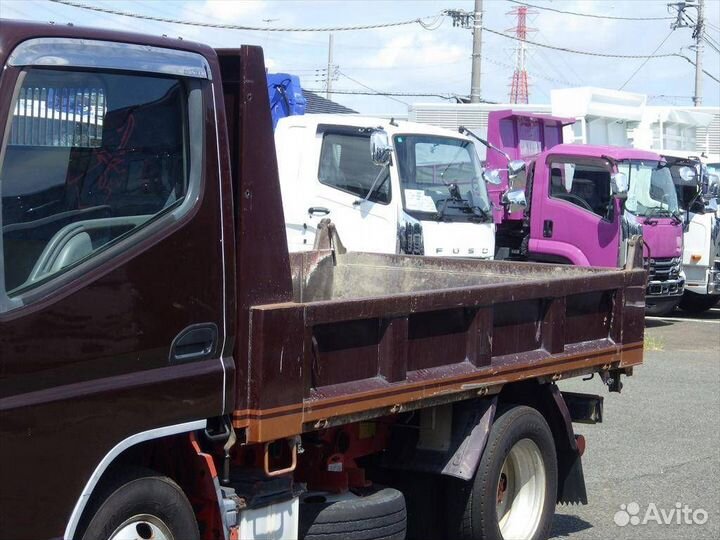 Mitsubishi Fuso Canter, 2002