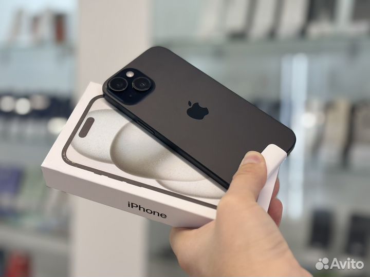 iPhone 15, 256 ГБ