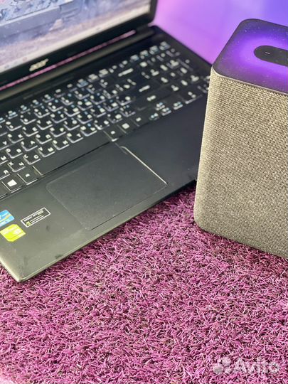 Тонки стильный ноутбук i5/8Gb/GT710m/SSD