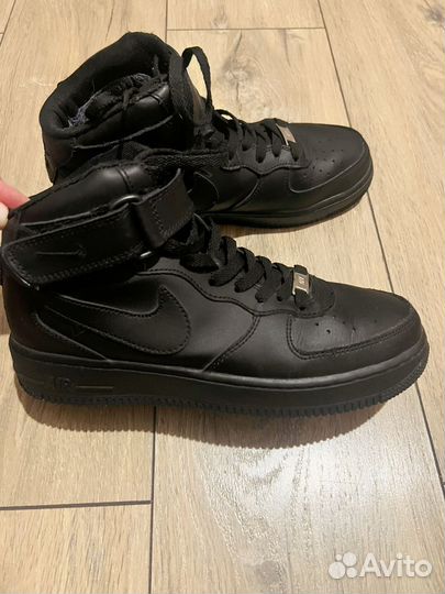 Nike air force 1 mid