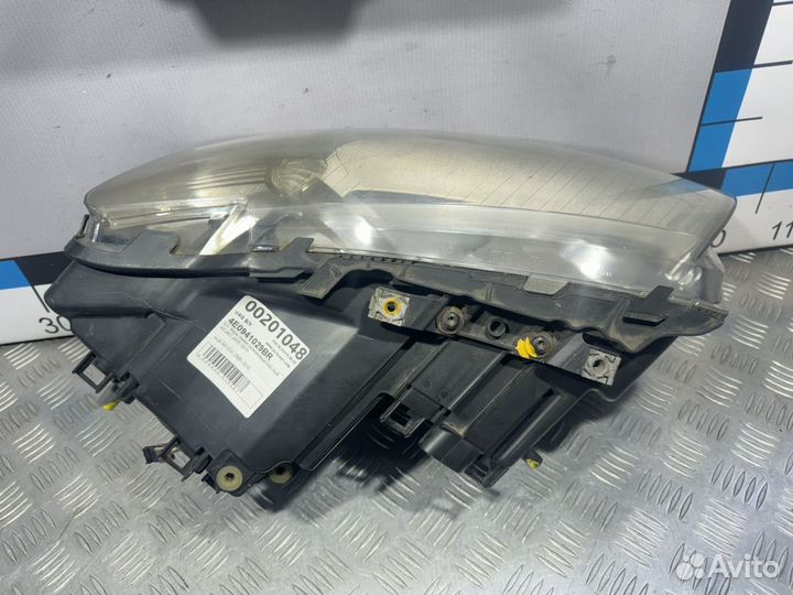 Фара левая Audi A8/S8