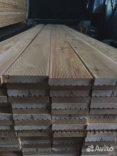 Устойчивые дома из досок лиственницы