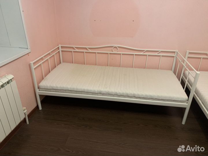 Кровать односпальная с матрасом IKEA