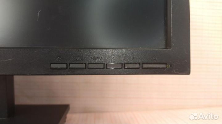 Монитор ЖК acer V173A, б/у