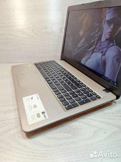 Игровой/15'6/8озу/SSD256/i3-6006u/MX110 2g