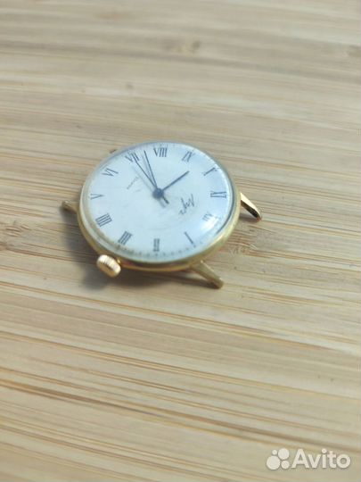 Часы позолоченные СССР Луч (2209)