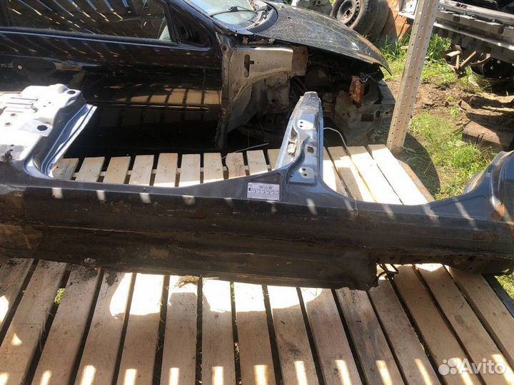 Порог левый со стойкой Ford Fusion