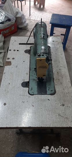 Швейная машина бу электрическая