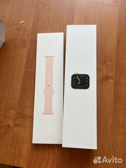 Часы apple watch 5 44 mm gold