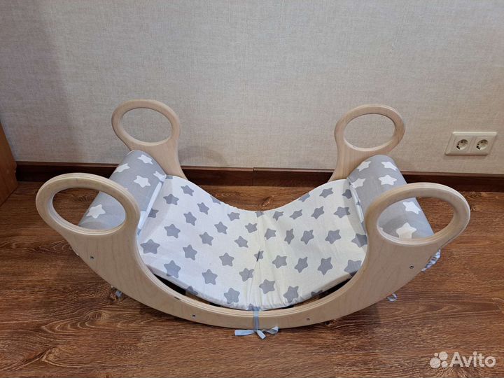 Деревянная качалка радуга