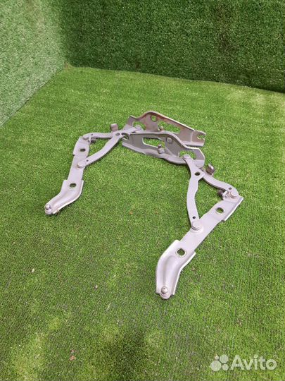 Петли багажника бмв е90