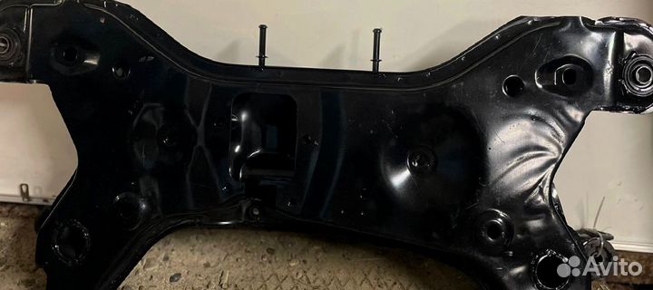 Подрамник передний Hyundai Getz рестайлинг