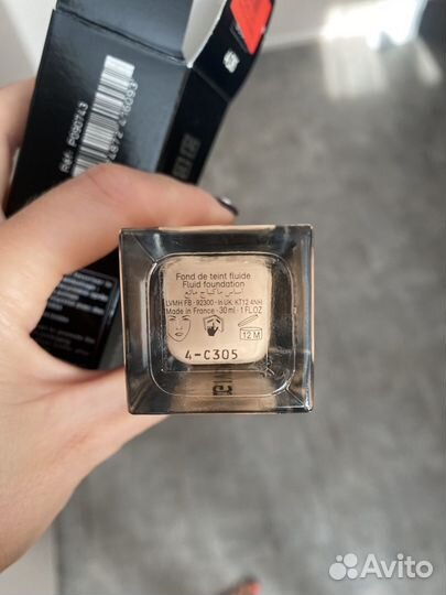 Тональный крем givenchy prisme libre skin