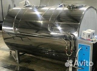 Танк охладитель молока закрытого типа 1000л г940