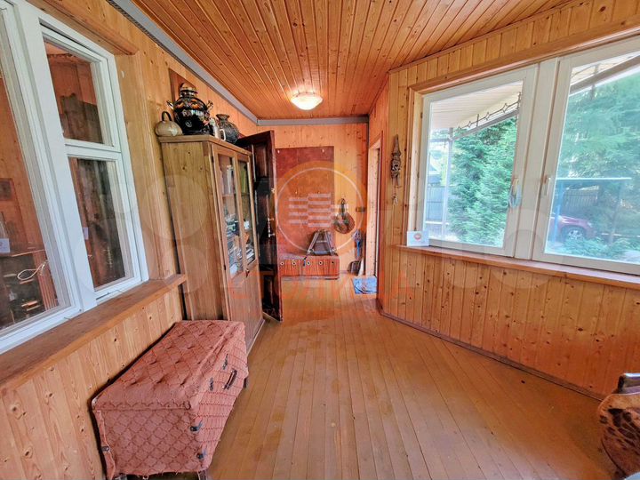 Дом 52 м² на участке 10 сот.