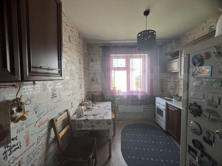 3-к. квартира, 65 м², 3/5 эт.