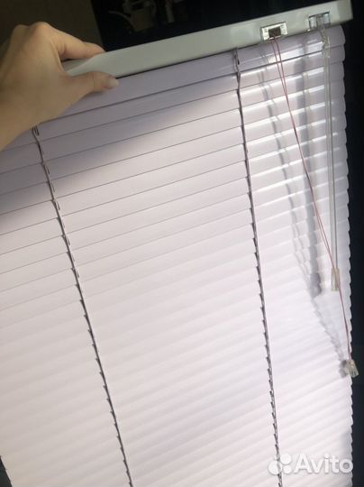 Жалюзи горизонтальные