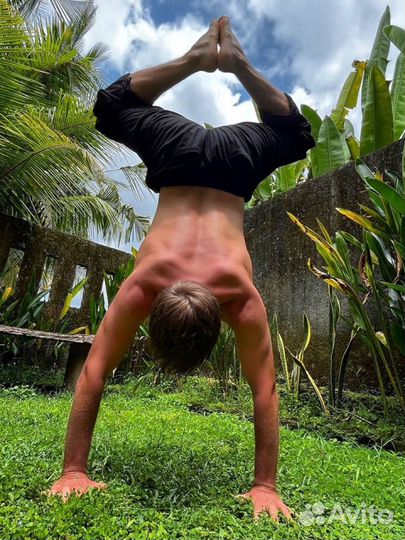 Тренер по йоге