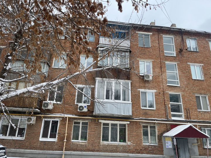 2-к. квартира, 44 м², 2/4 эт.