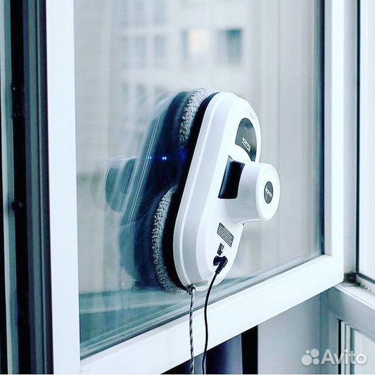 Аренда робота для мытья окон /мойщик для окон