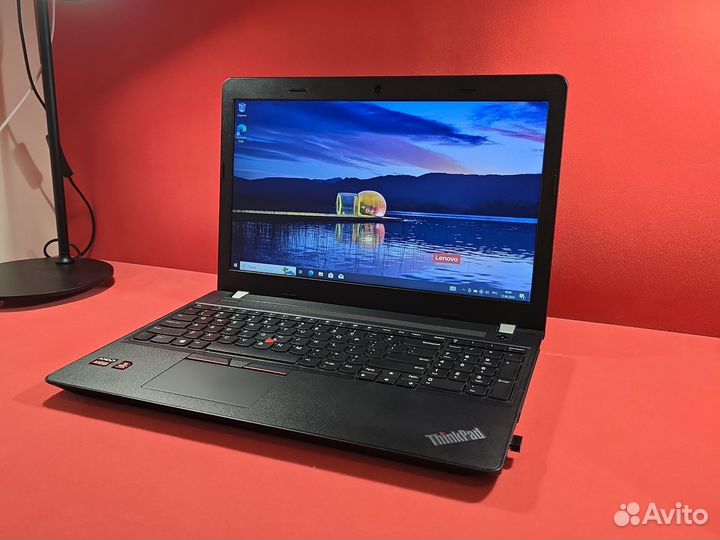 Lenovo ThinkPad E575 AMD A12-9700 8Gb 128SSD+500Gb