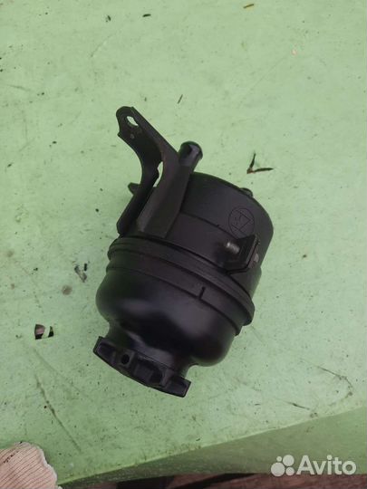 Бачек гур ZF бмв