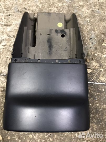 Подрулевой кожух Volkswagen Passat B6