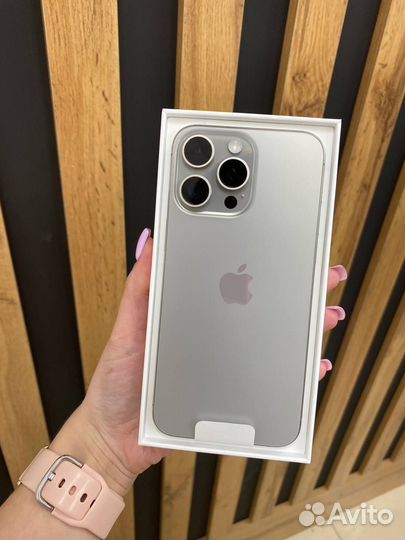 iPhone 15 Pro Max, 256 ГБ