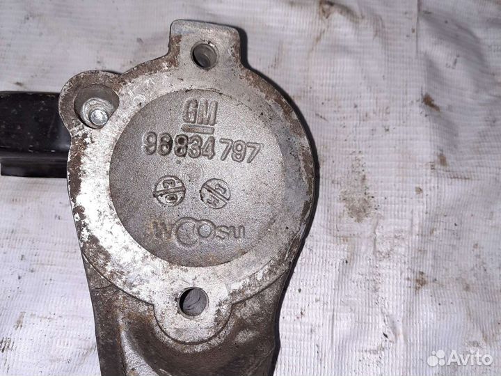 Кронштейн крепления гура aveo t250