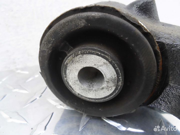 Рычаг передний правый нижний Dodge Durango 3 WD